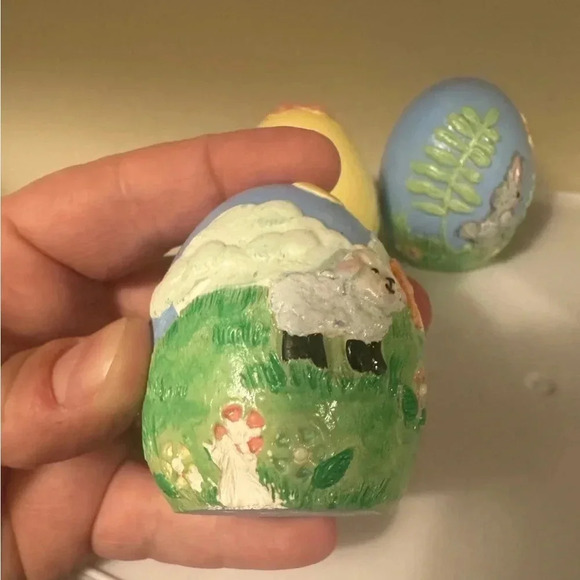 Wee Crafts Easter Egg Scenes - hand painted - Picture 3 of 4